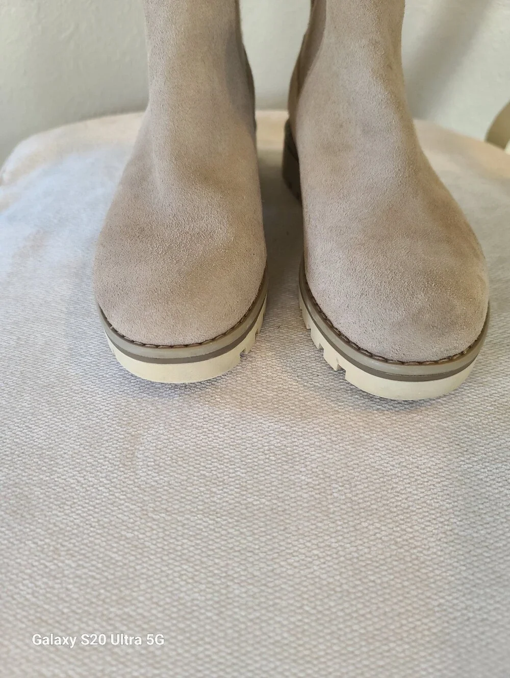 Crown  Vintage Women's Leather Suede Chelsea Boots - Neutral Beige